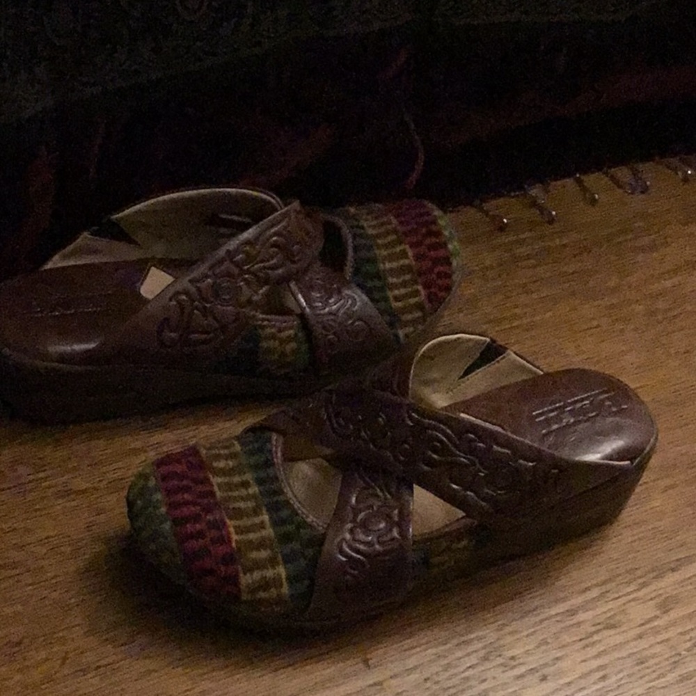 Born Cloggs